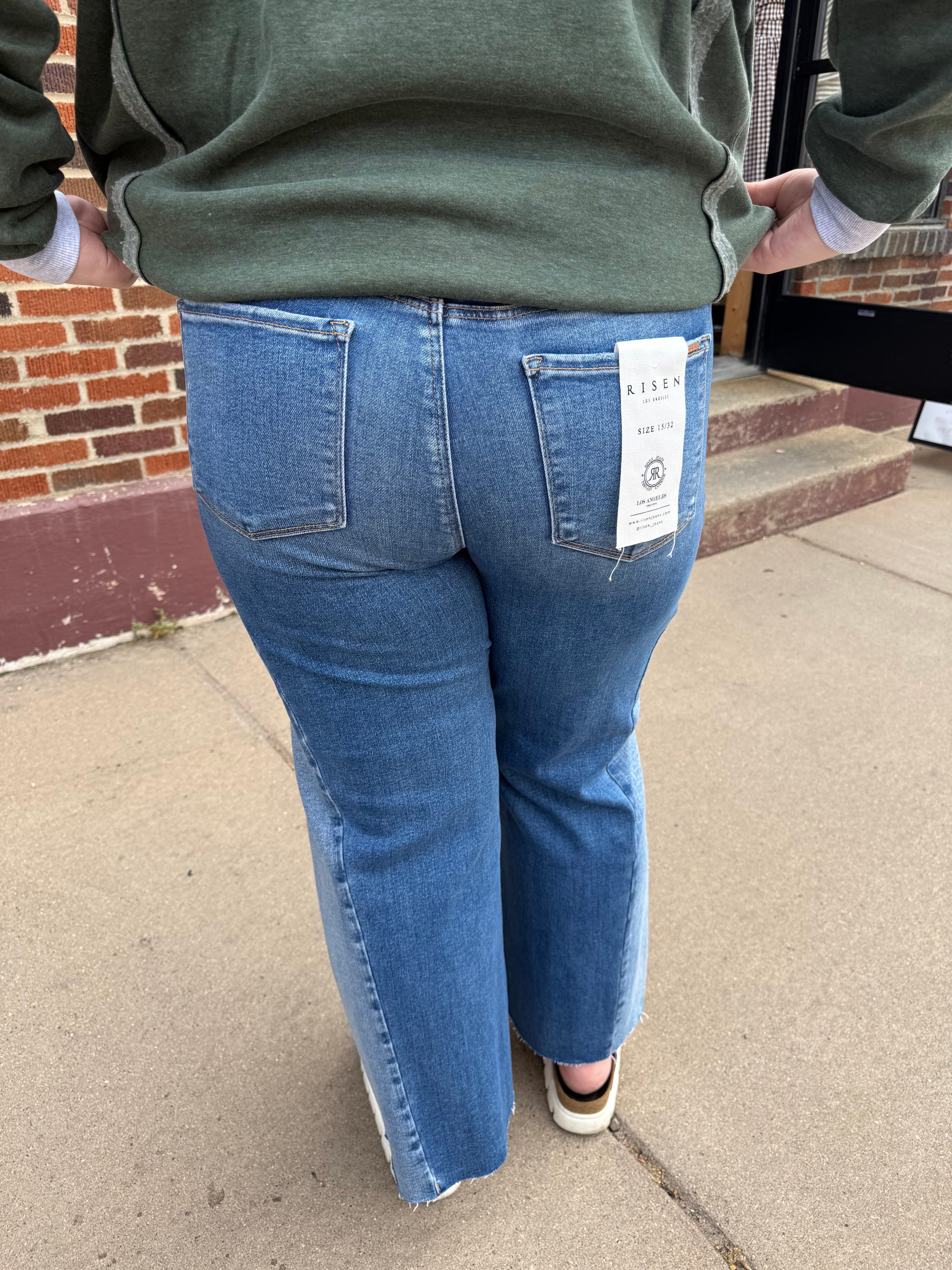 Andie Contrast Barrel Denim