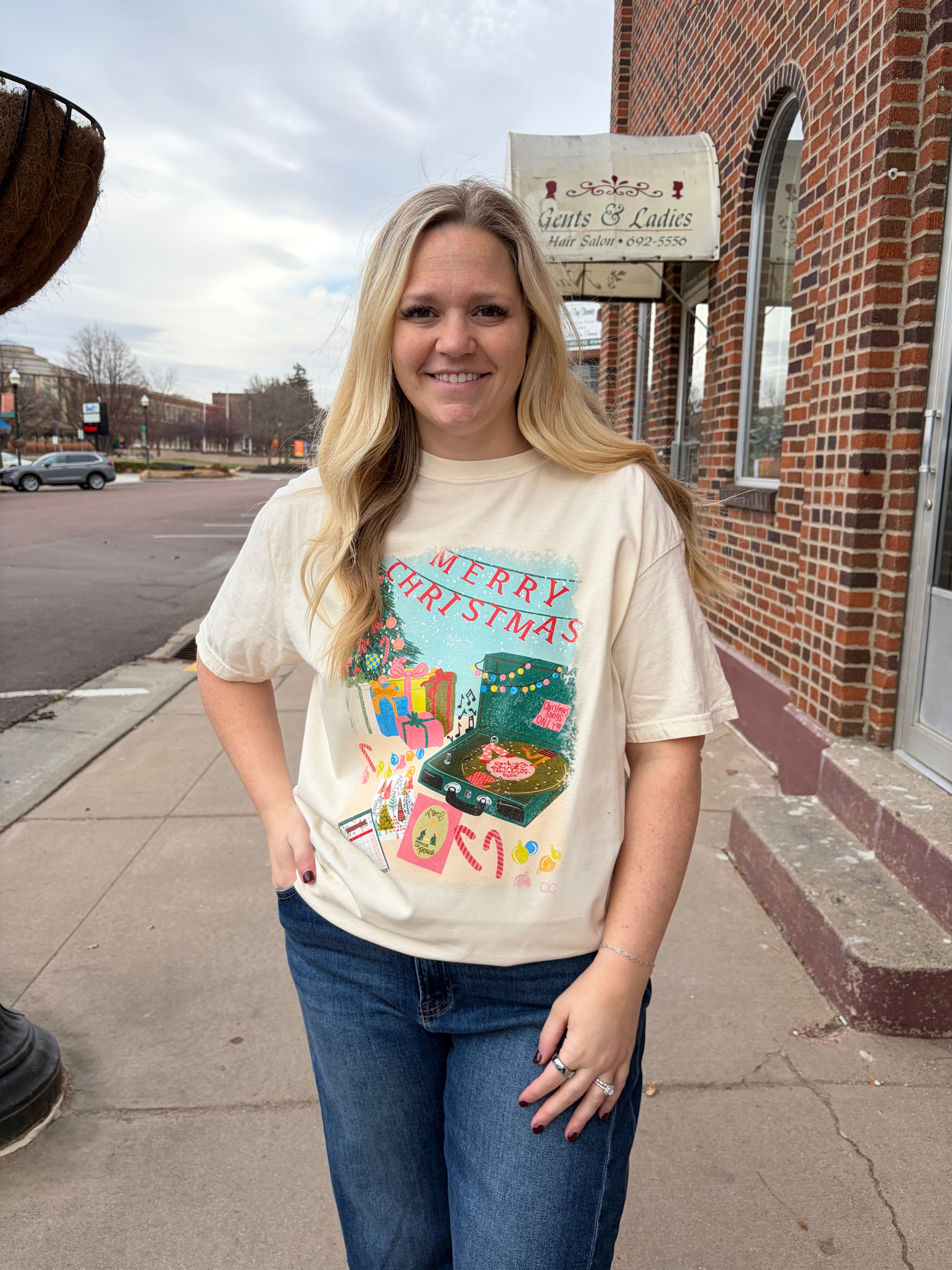 A Vintage Christmas Graphic Tee