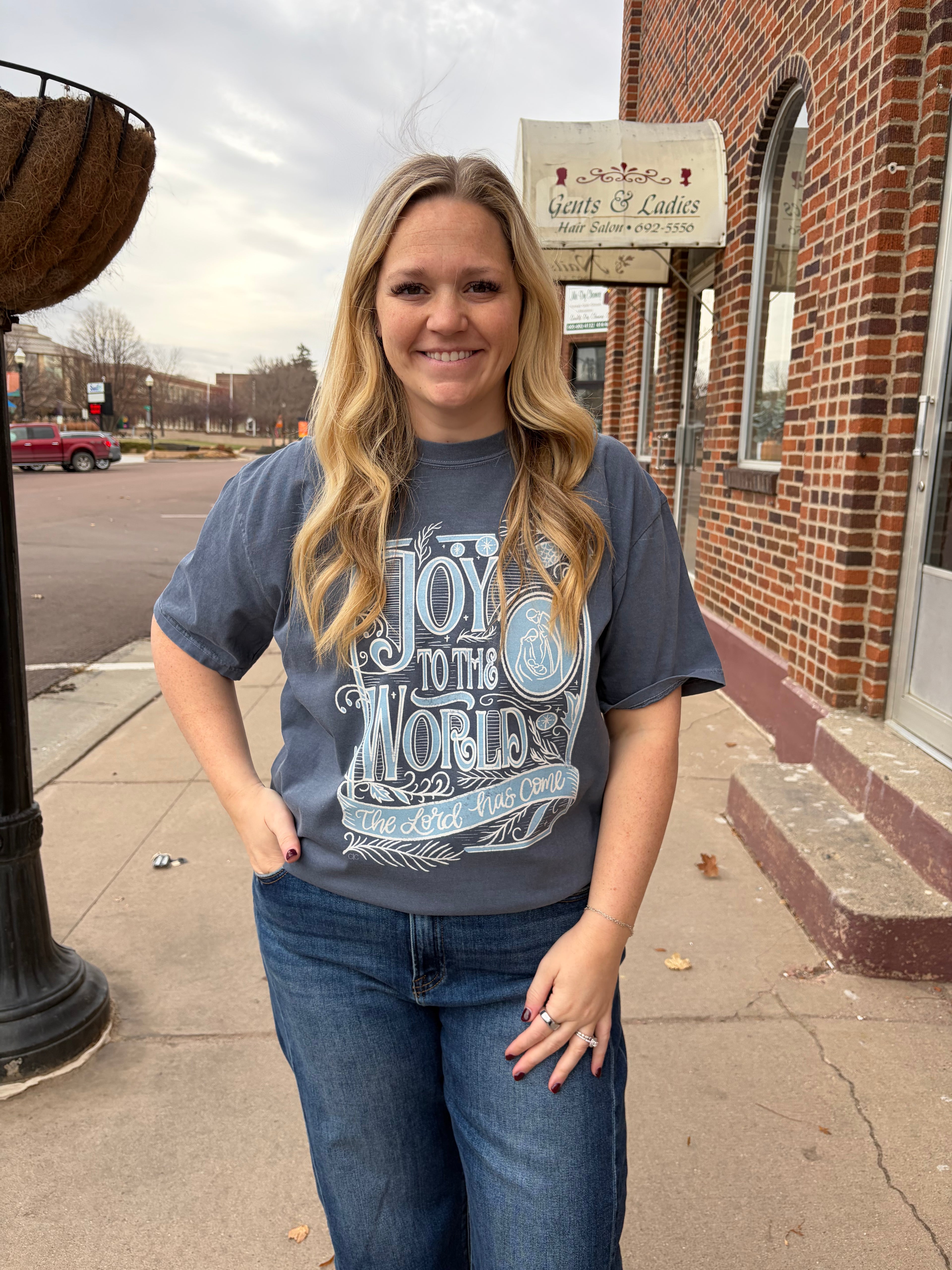 Joy to the World Graphic Tee