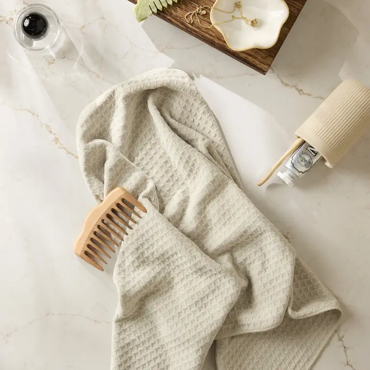 Vanilla Truffle Geometry Hand Towel