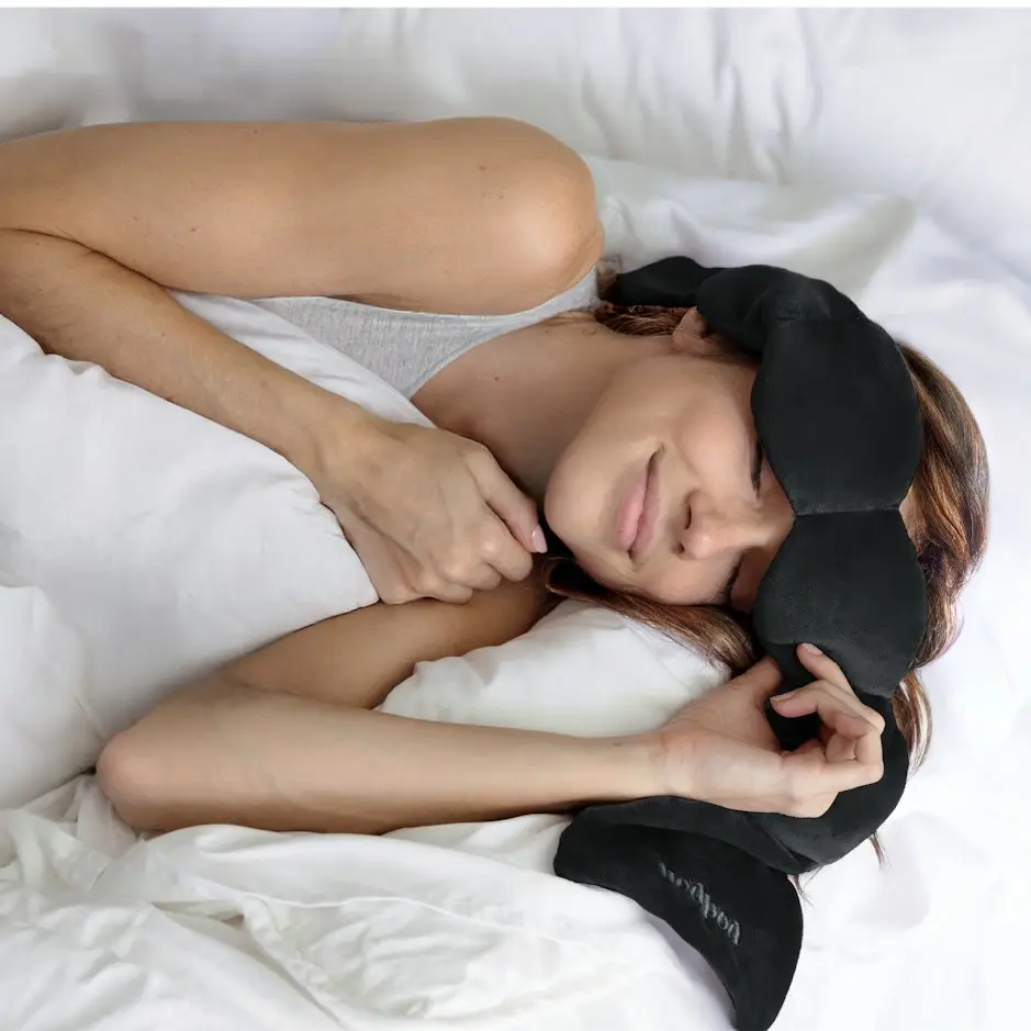 nodpod: Onyx Weighted Sleep Eye Mask