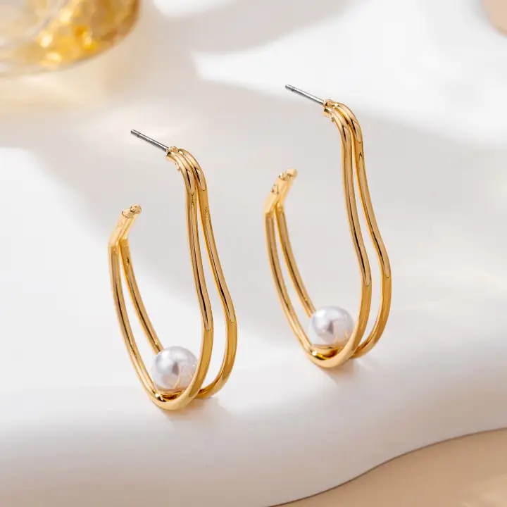 Hypoallergenic Pearl Hoop