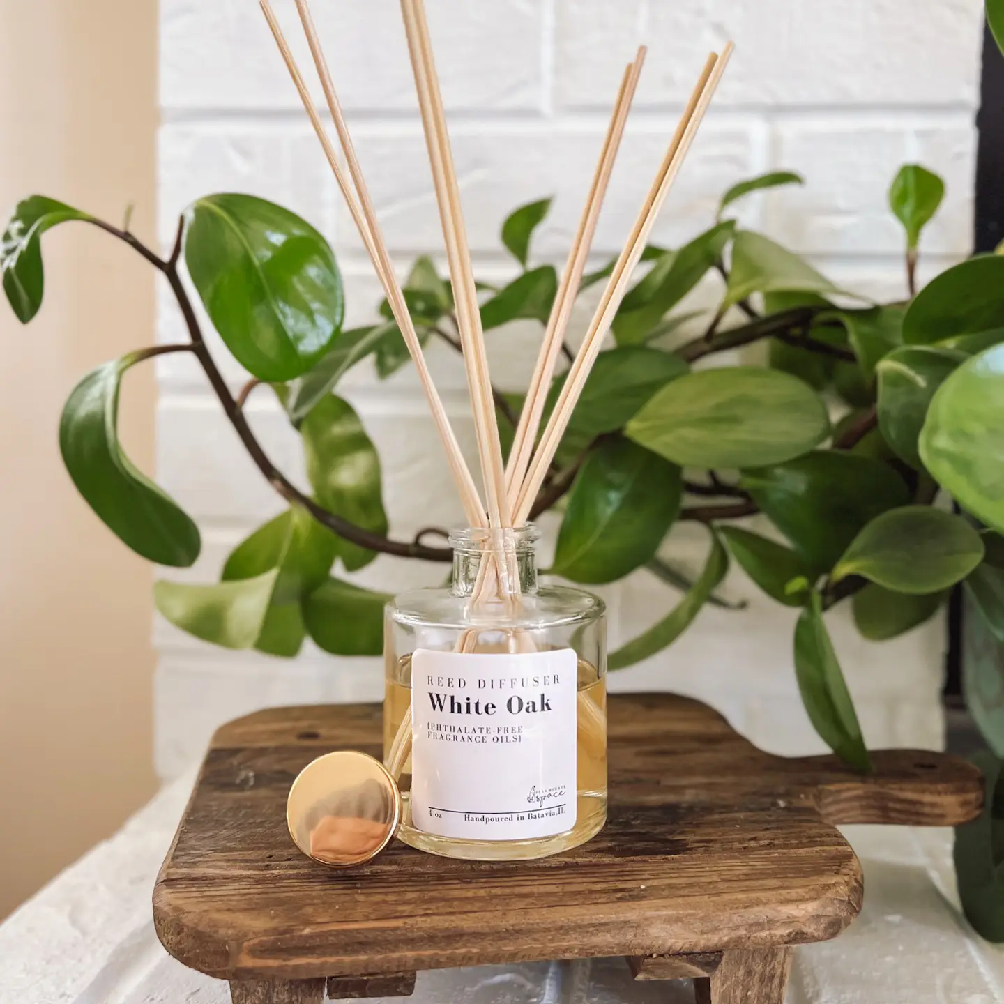 Lush Linen Reed Diffuser