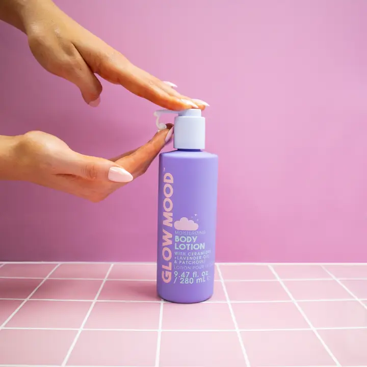 Glow Mood: Night Moisturizing Body Lotion