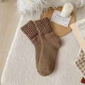 Ribbed Crew Socks