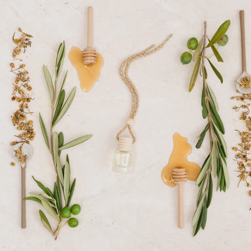Ivy+Sage: White Tea Car Diffuser