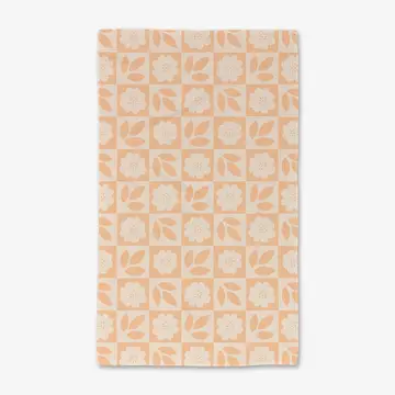 Geometry Luxe Hand Towel